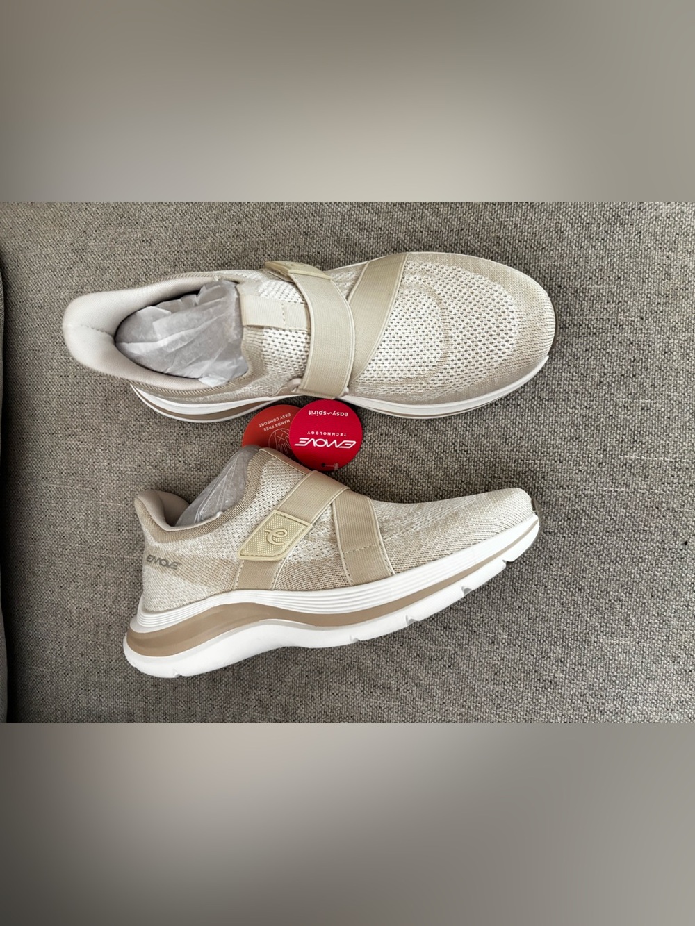 Easy Spirit Women's EASYGO Knit Lightweig sneakers NEW IN BOX